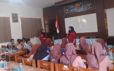 S1 Gizi Edukasi Keamanan Pangan dan Kantin Sehat Libatkan Siswa dan Pengelola Kantin